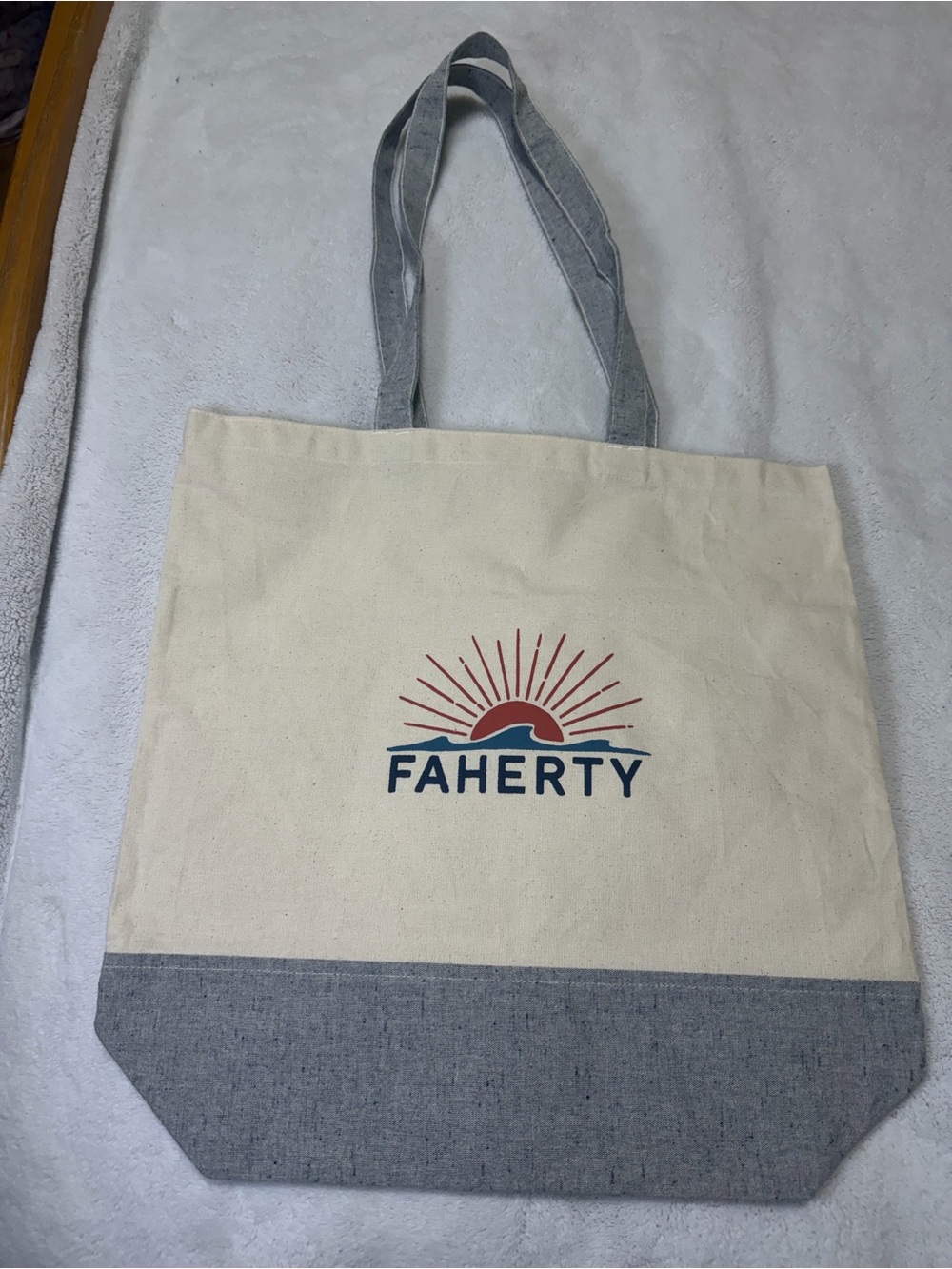 Faherty Two-Tone Canvas Tote in Cream and Heather Gray